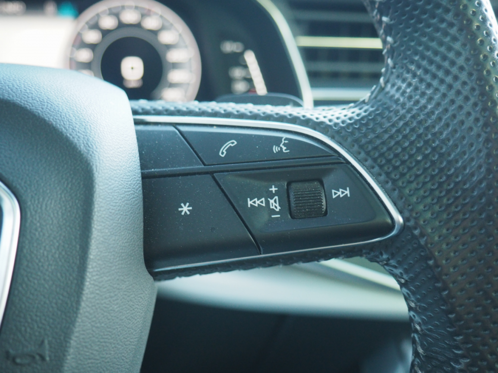 Audi Q7 (2) 60 TFSI e 456ch quattro Tip8 Competition 5 portes  (juin 2020) (co2 74)