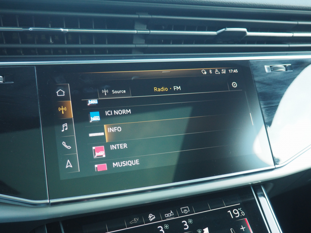 Audi Q7 (2) 60 TFSI e 456ch quattro Tip8 Competition 5 portes  (juin 2020) (co2 74)