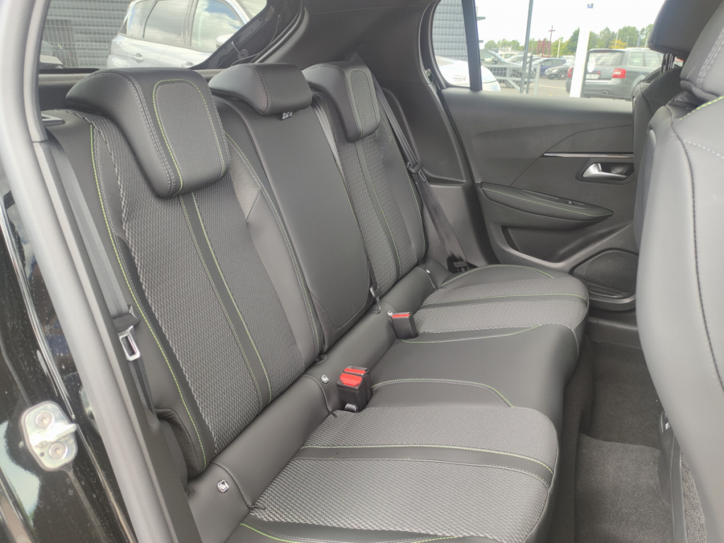 Peugeot 208 (2) Hybrid 110 e-DCS6 GT