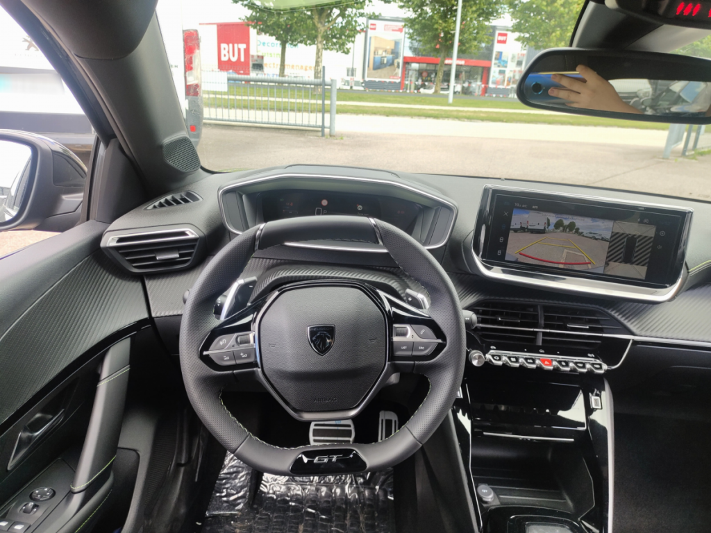 Peugeot 208 (2) Hybrid 110 e-DCS6 GT