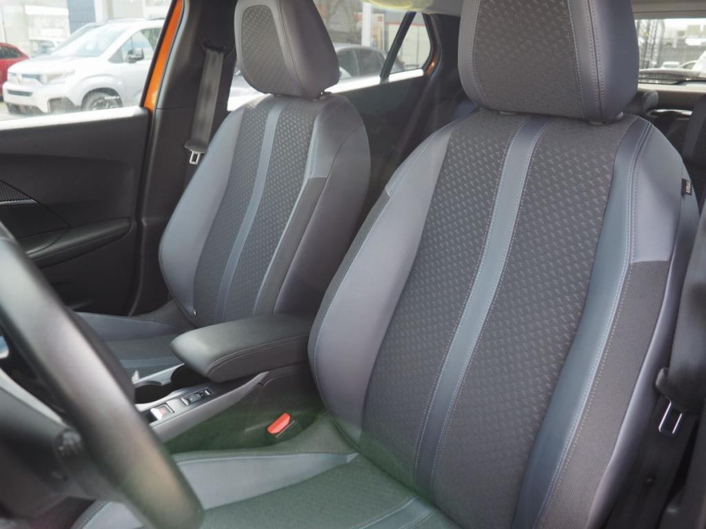 Peugeot 2008 Puretech 110 S&S ALLURE