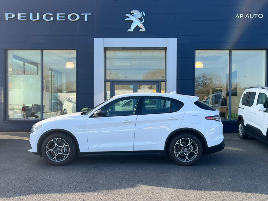 Alfa Romeo Stelvio 2.1 TD 160 AT8 Sprint 5 portes  (janv. 2023) (co2 153)