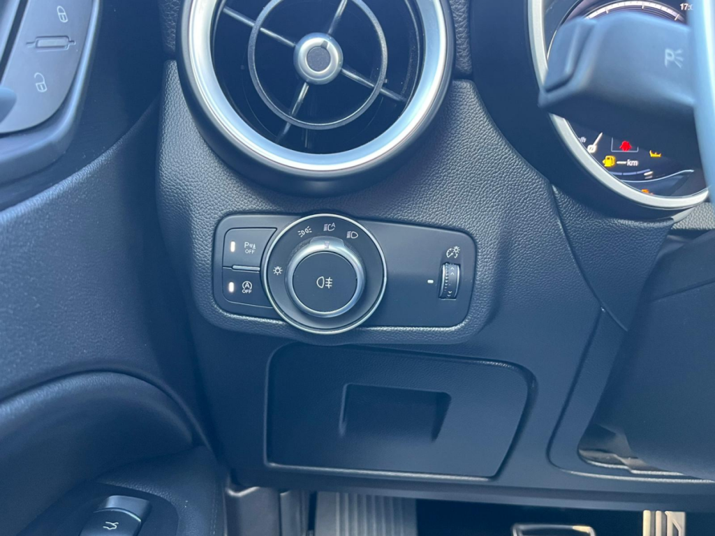 Alfa Romeo Stelvio 2.1 TD 160 AT8 Sprint 5 portes  (janv. 2023) (co2 153)