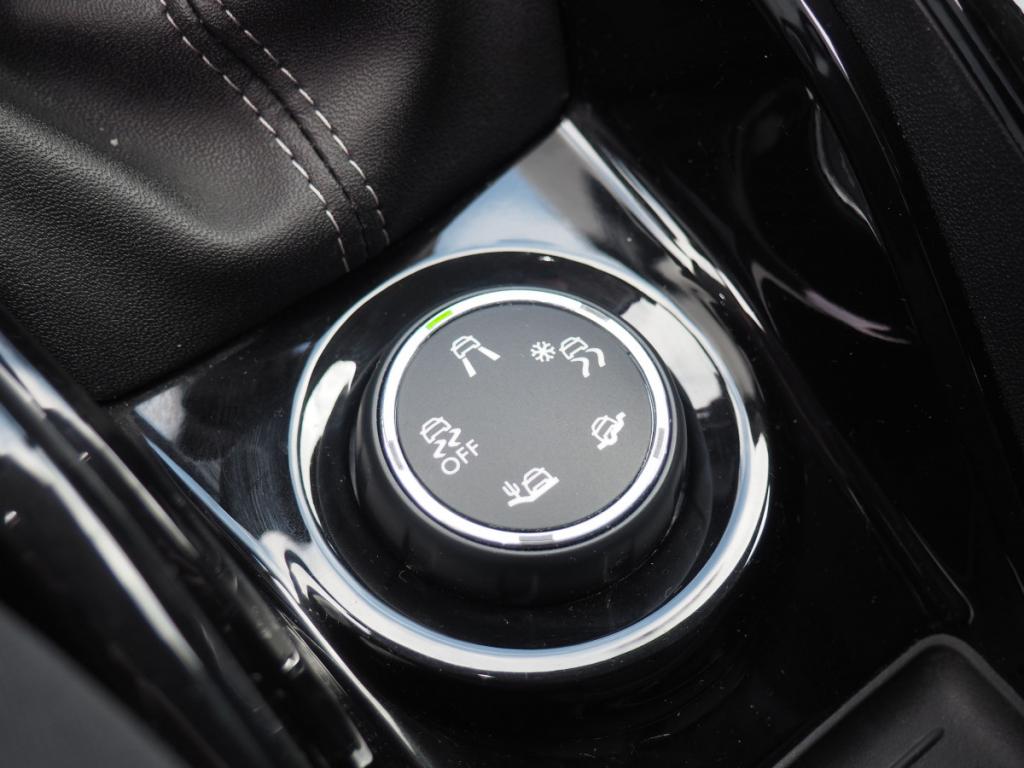 Peugeot 2008 Puretech 130 S&S €6.c ALLURE