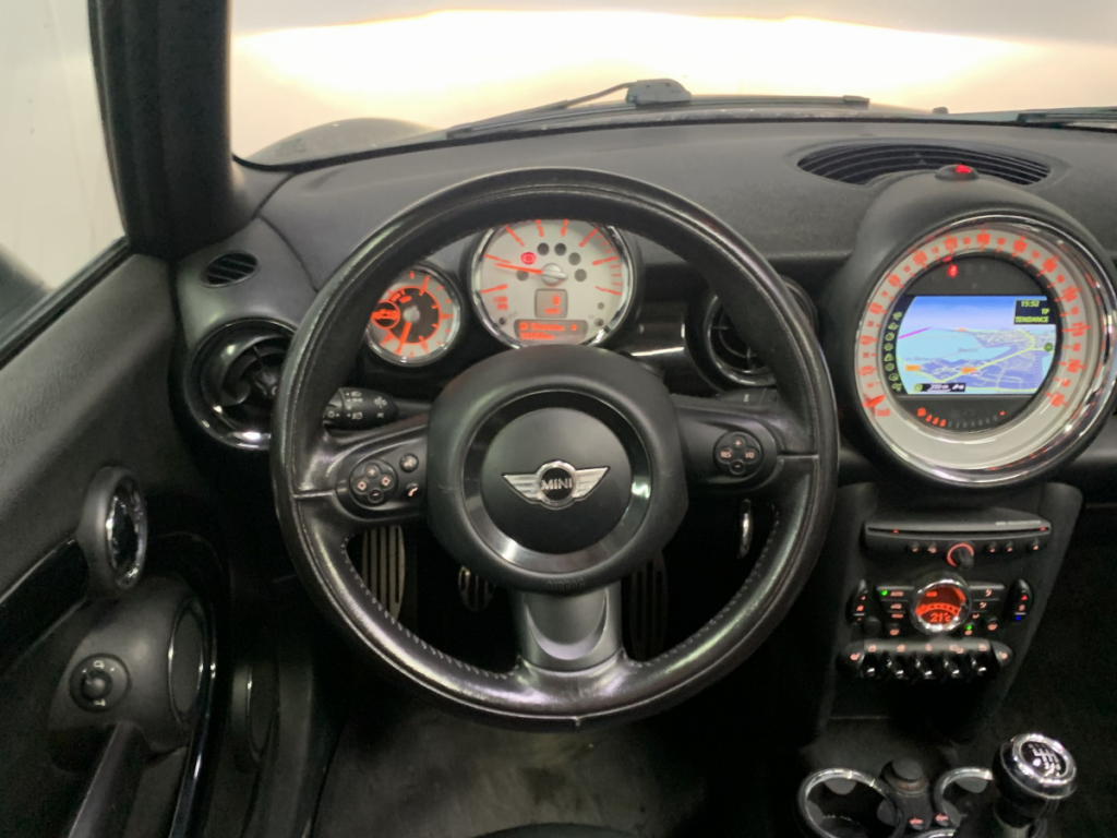 Mini Mini Cabrio (3) Cooper SD 143 ch BVM6