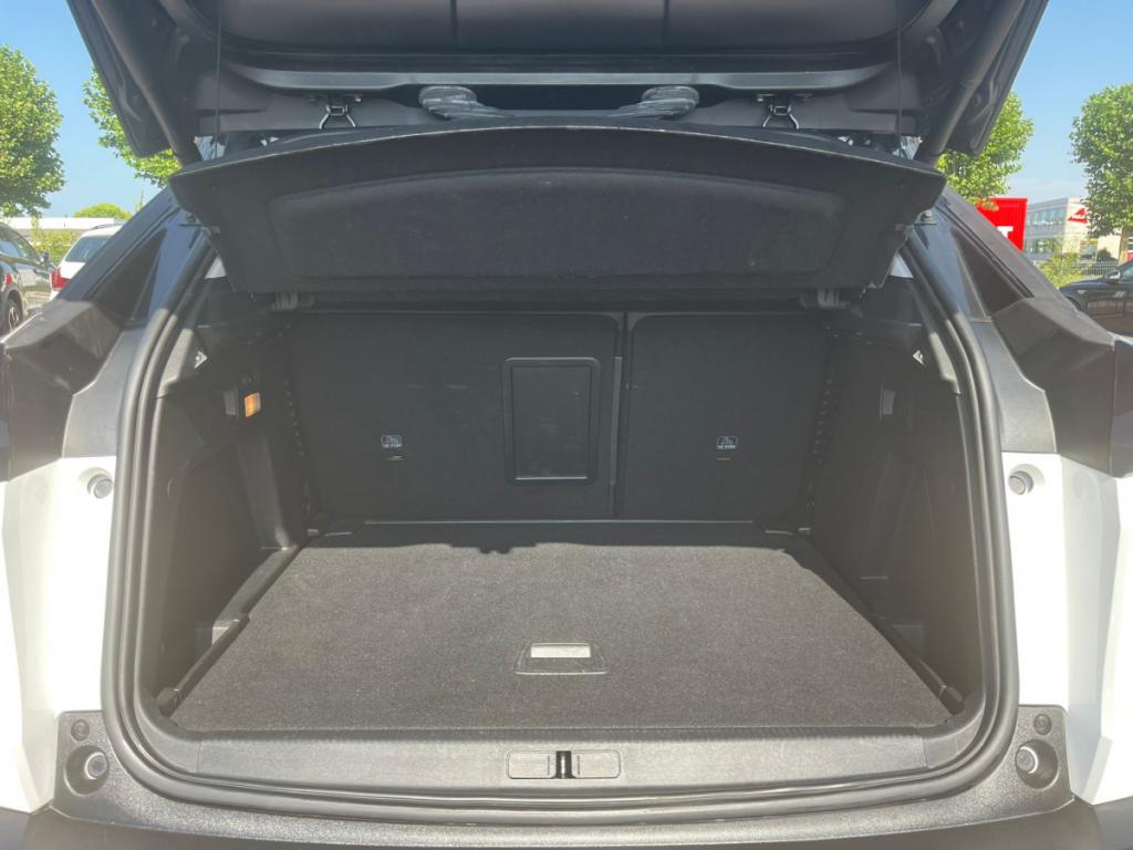 Peugeot 3008 (2) Puretech 130 S&S €6.c CROSSWAY