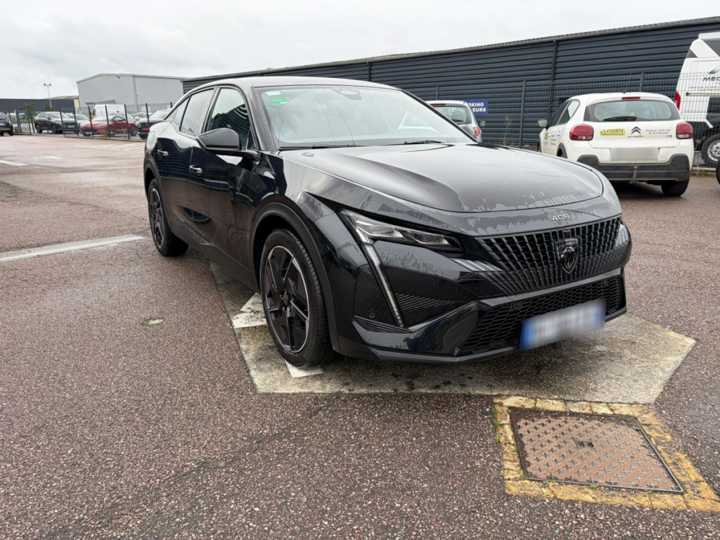 Peugeot 408 Hybrid 145 e-DCS6 GT