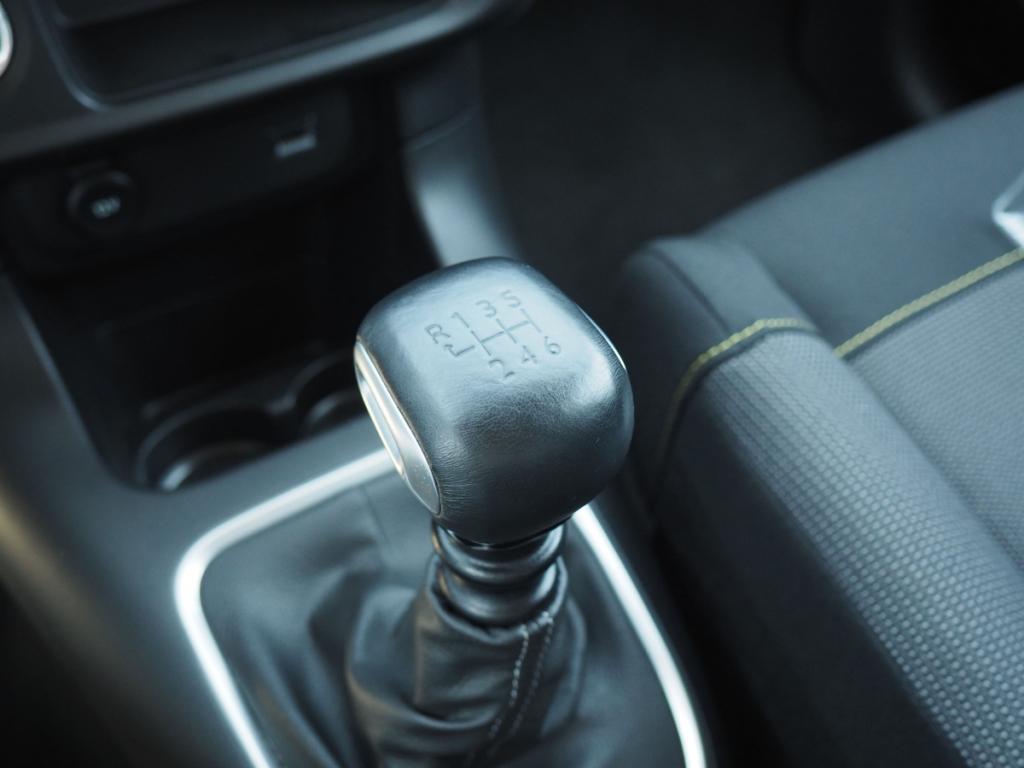 Citroën C3 (3) BlueHDi 100 S&S BVM Shine