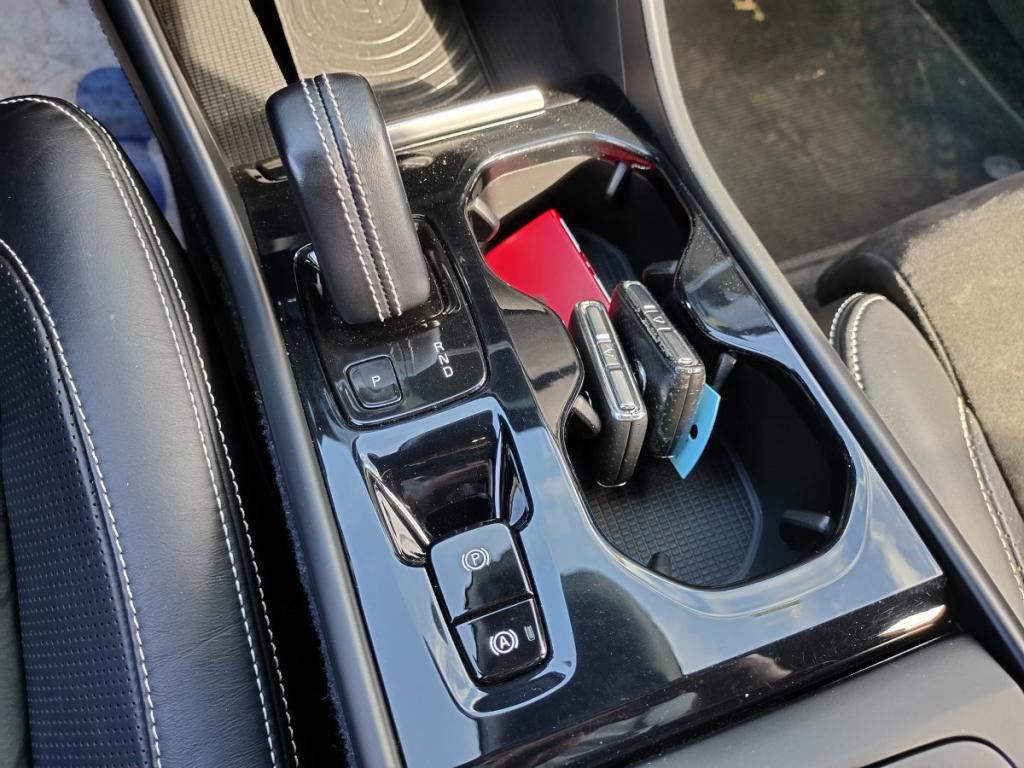 Volvo XC40 D4 AWD AdBlue 190 Geartro 8 R-Design