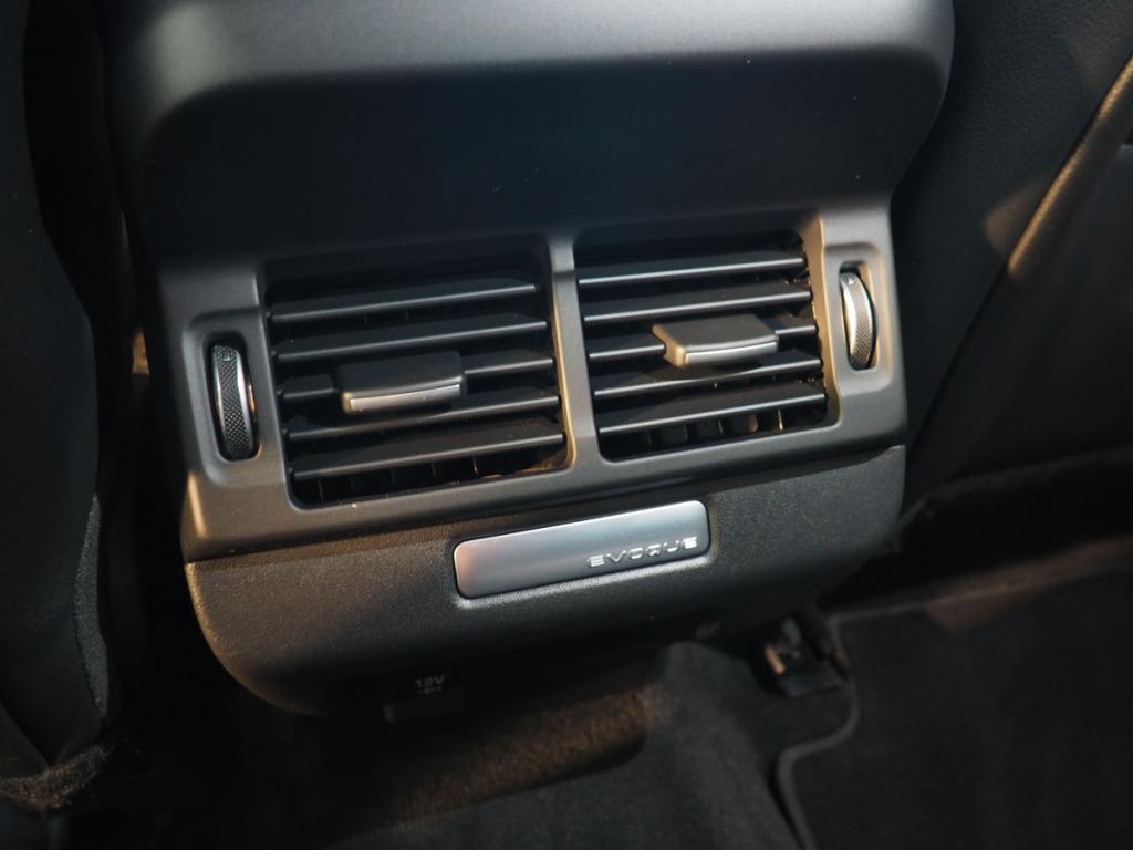 Land Rover Range Rover Evoque (2) D180 BVA 4WD R-Dynamic SE